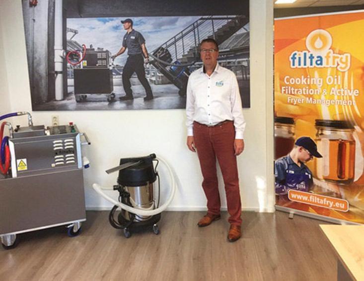 Managing Director of FiltaFry Europe, Jos van Aalst, opens the new headquarters in Ulft (NL)